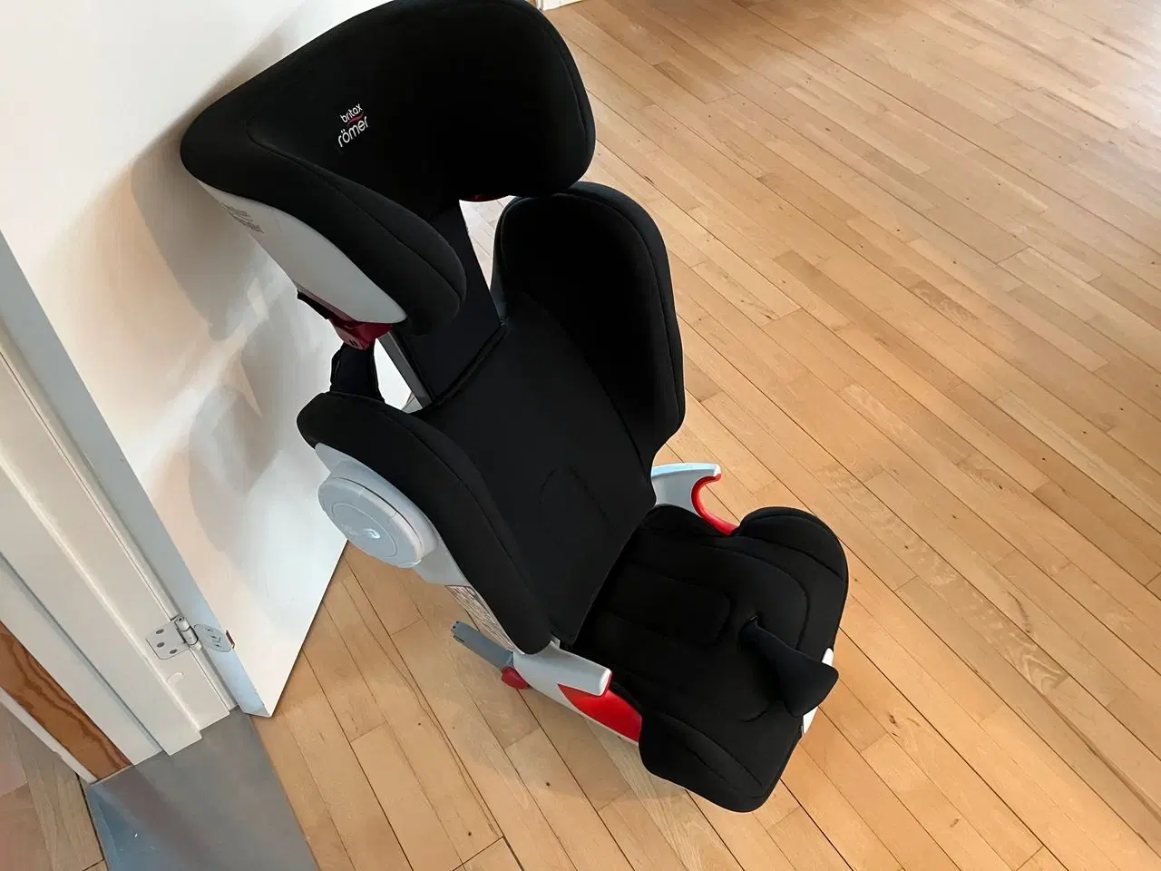 Billede 3 - Britax Autostol - Kidfix III S i flot stand