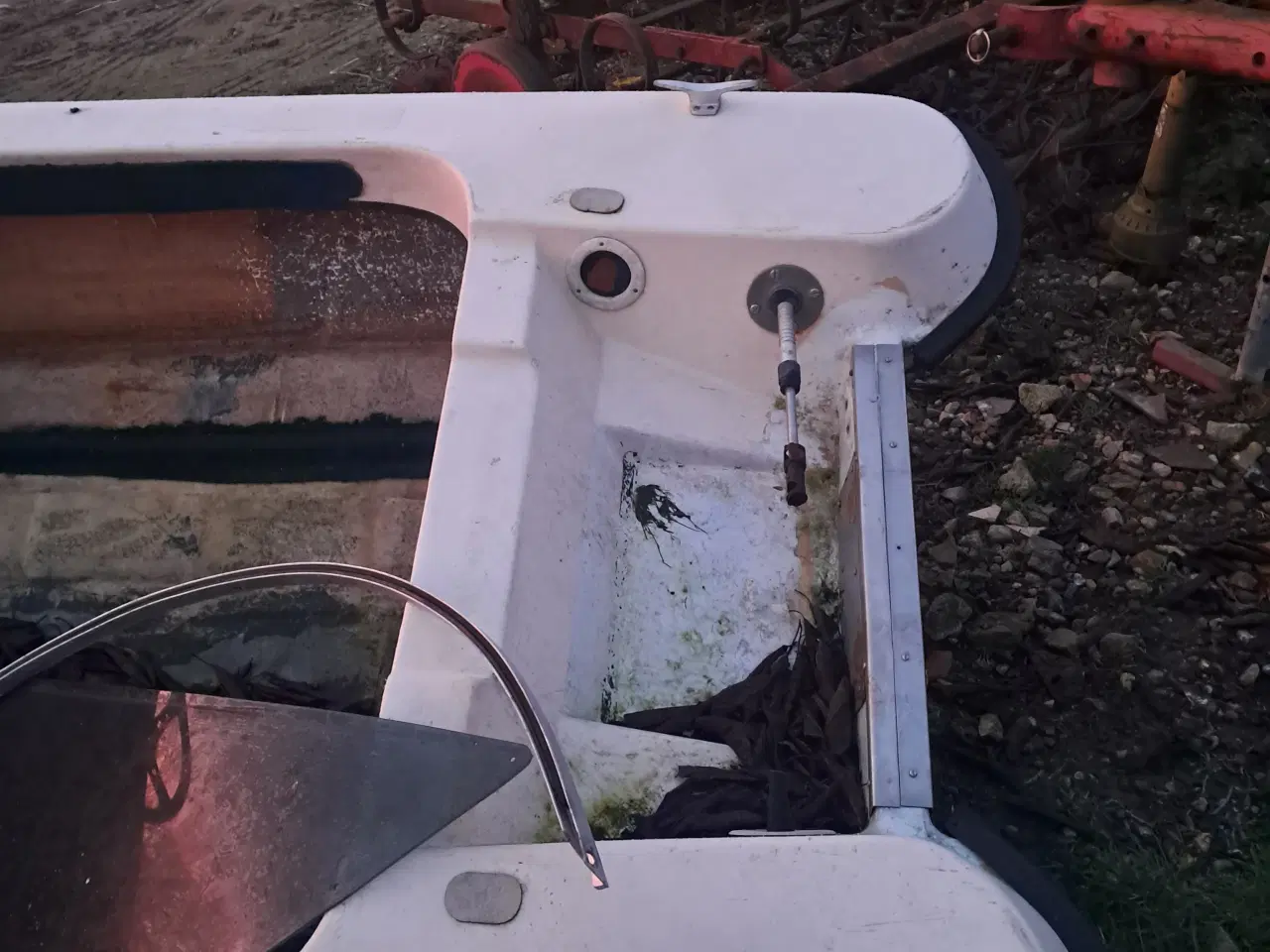 Billede 4 - Lille speedbåd.  