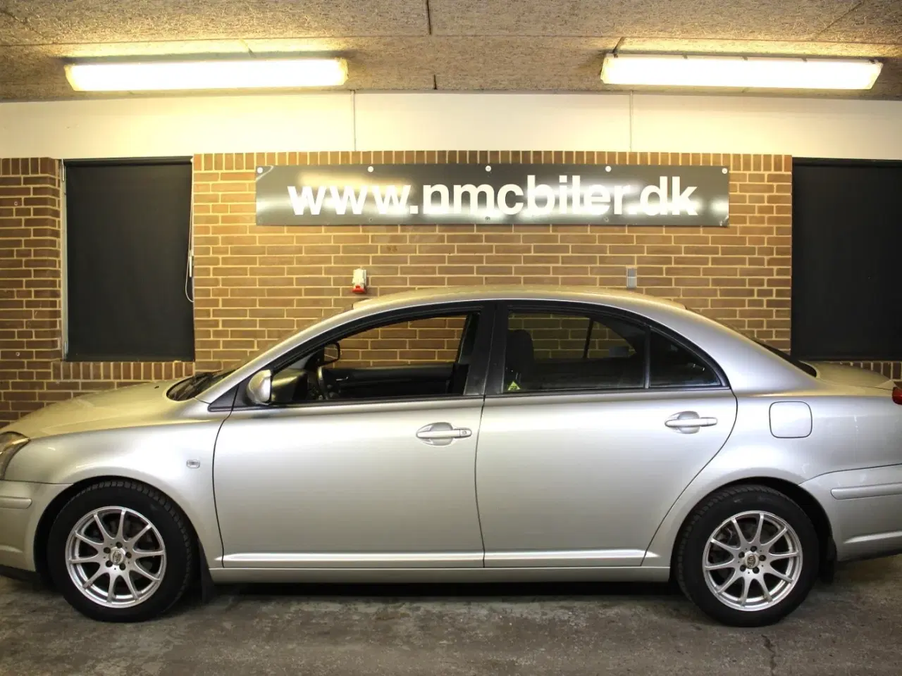 Billede 1 - Toyota Avensis 1,8 VVT-i Sol