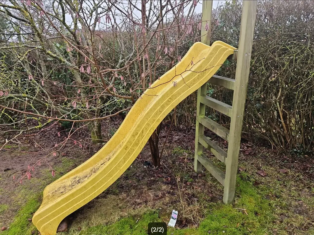 Billede 2 - Gul rutchebane med solid trækonstruktion