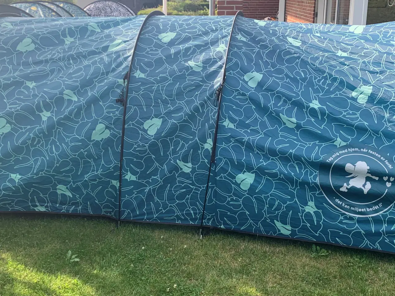 Billede 1 - Grøn-blåt 4/6-personers telt fra SmukFest 2022.