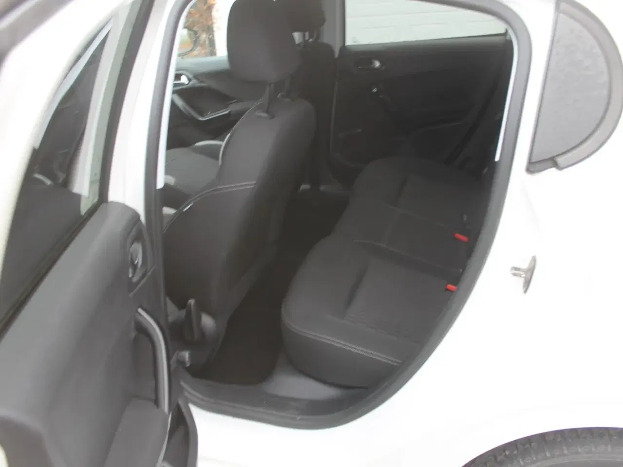 Billede 6 - Peugeot 208 1,6 e-HDi 92 Style