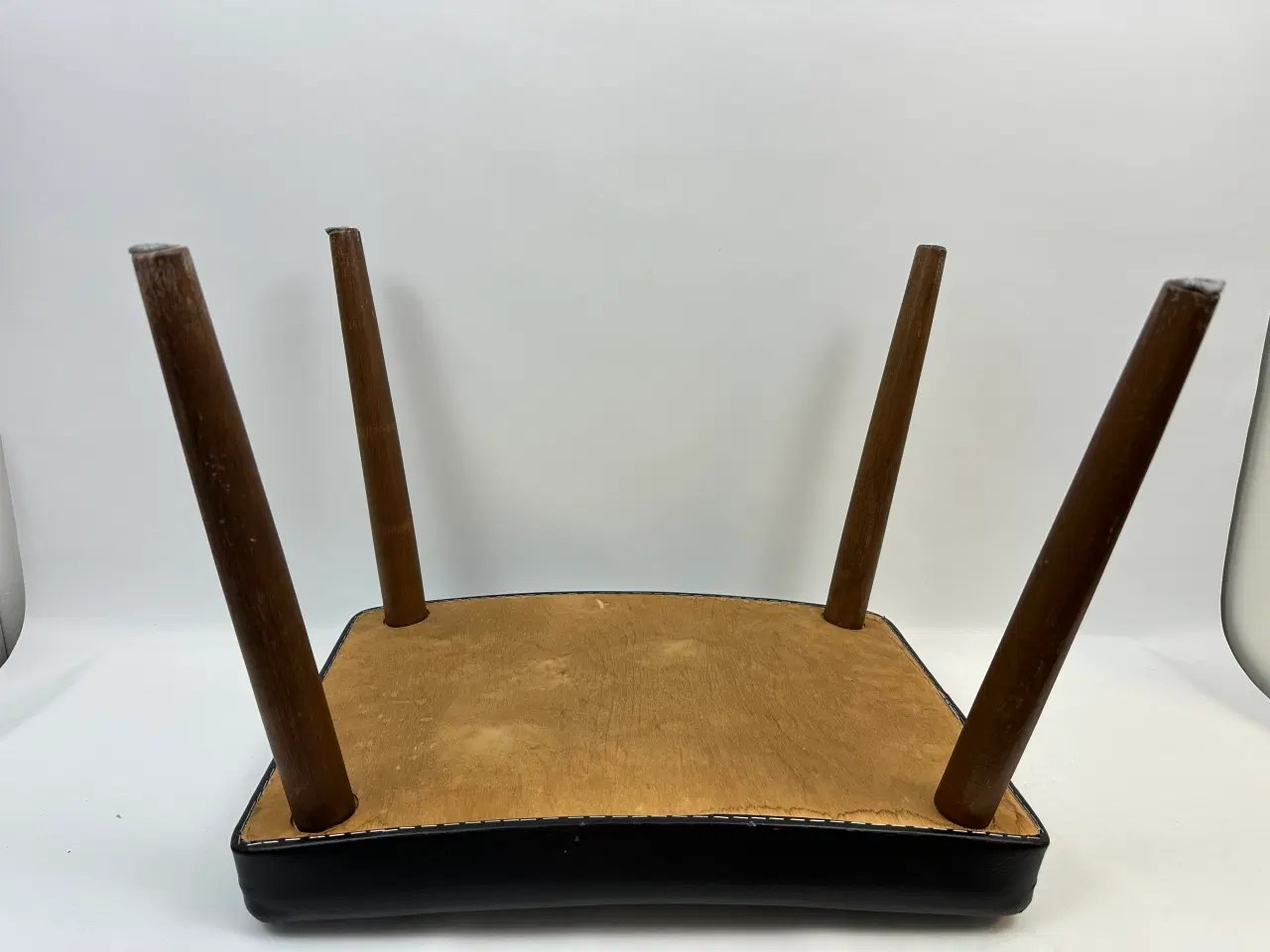 Billede 8 - Retro skammel i teak og sort nappa