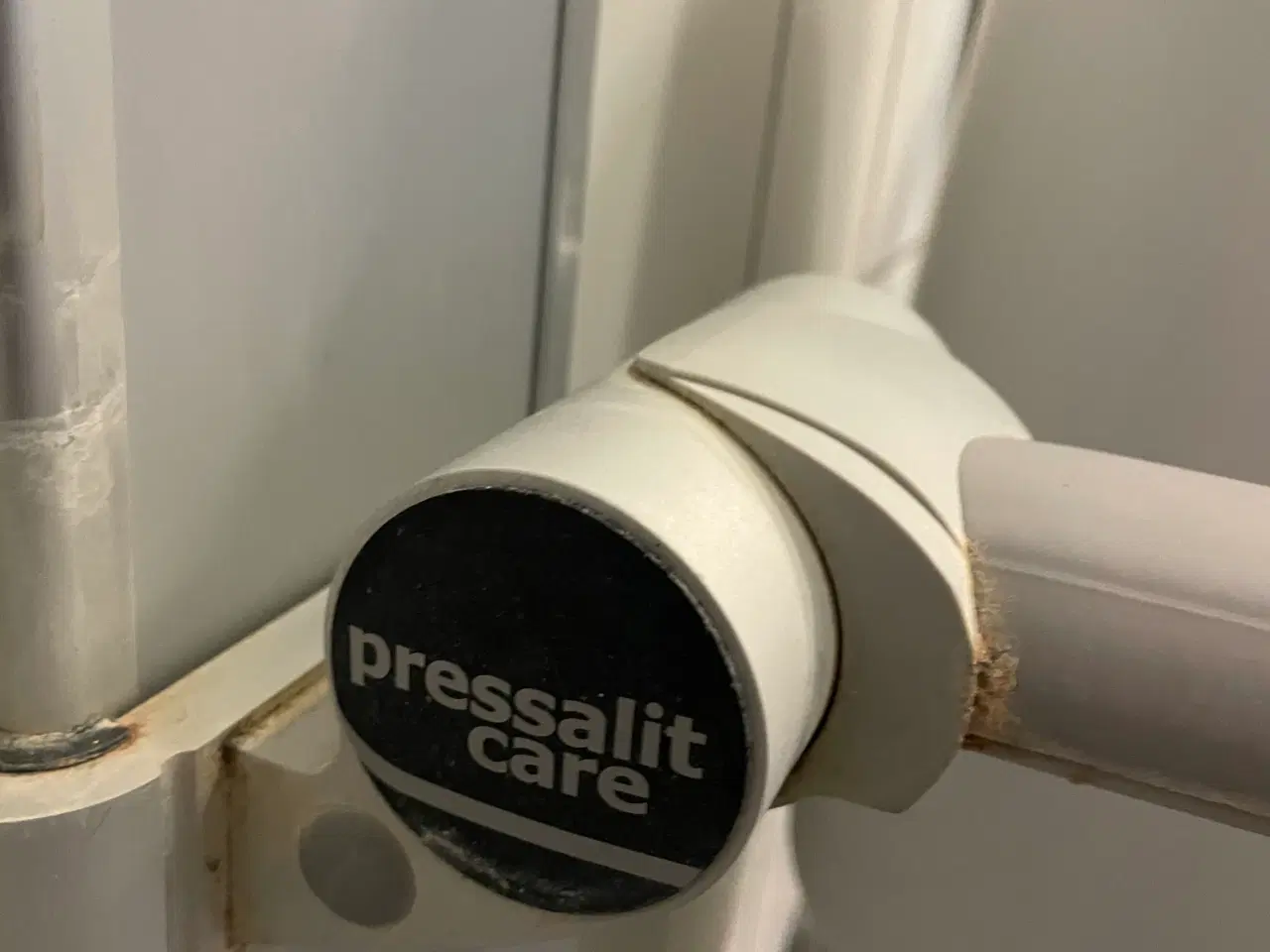 Billede 2 - Toiletstøtter