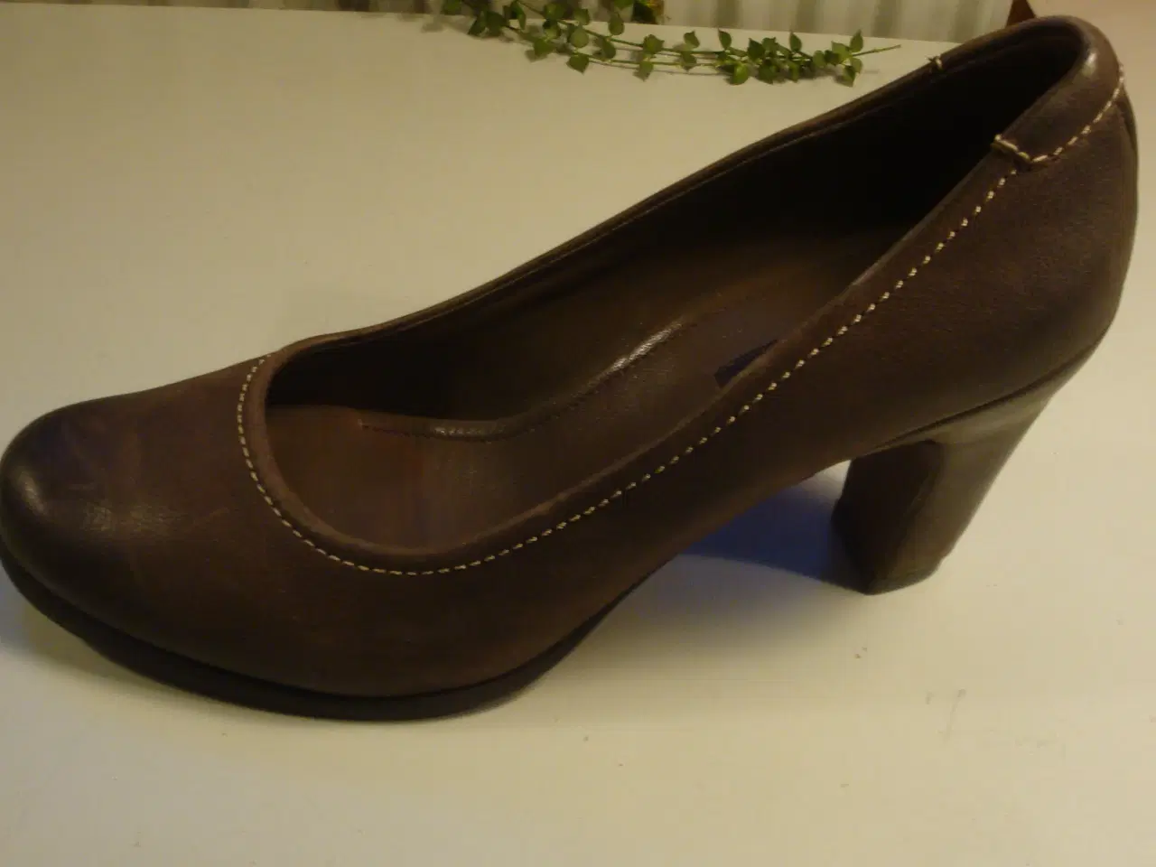 Billede 5 - Ecco str 38 - sender gerne