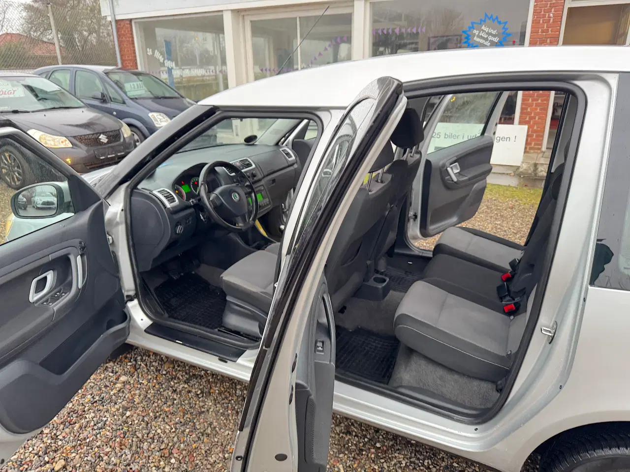 Billede 15 - Skoda Roomster Nysyn Køre fejlfrit