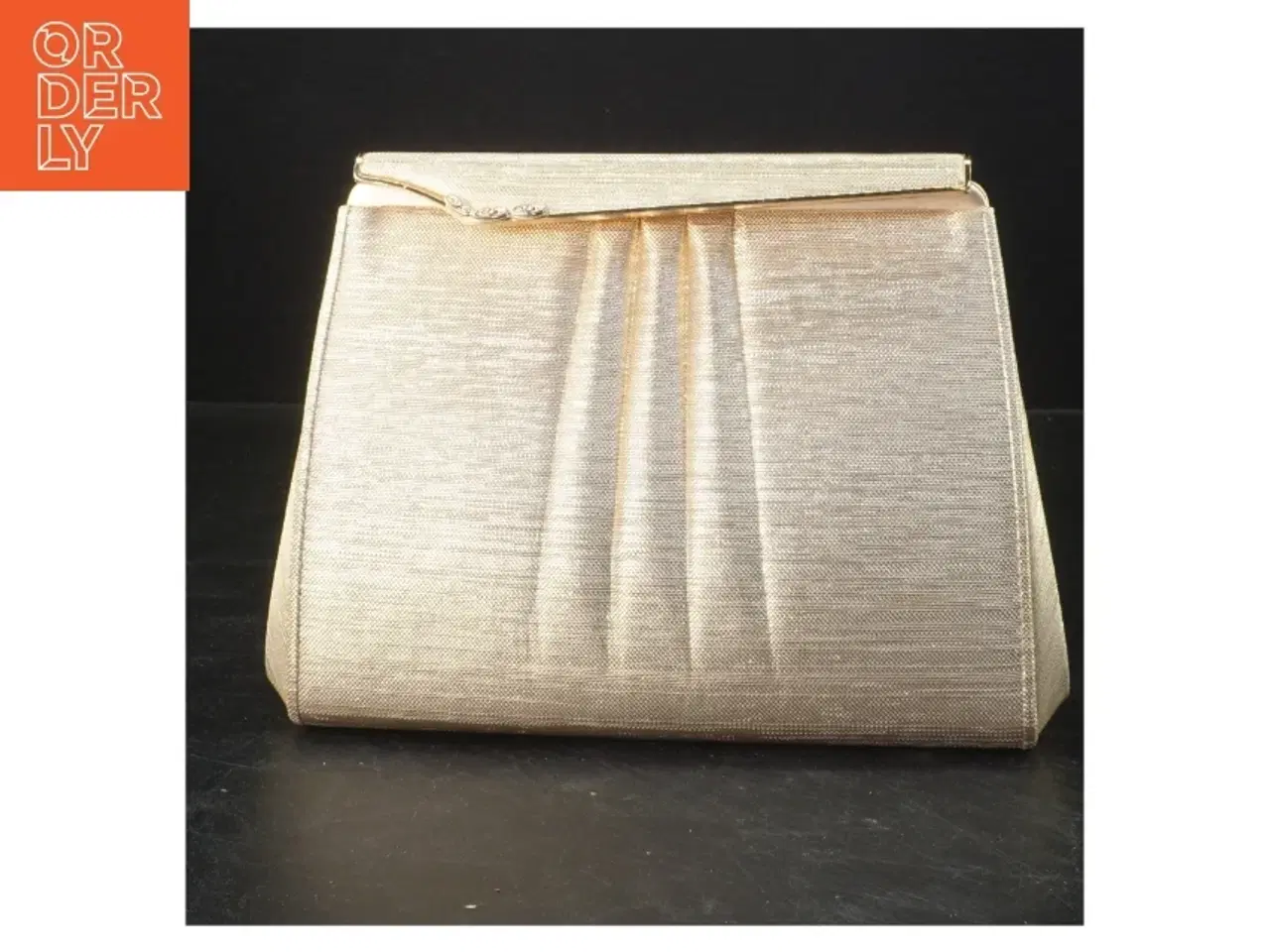 Billede 1 - Elegant aftentaske med guldfinish (str. 14,5x20x4,5 cm)