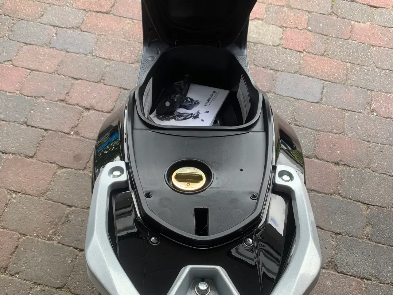Billede 8 - Vga Street-X 30. 1/2 år gl. 