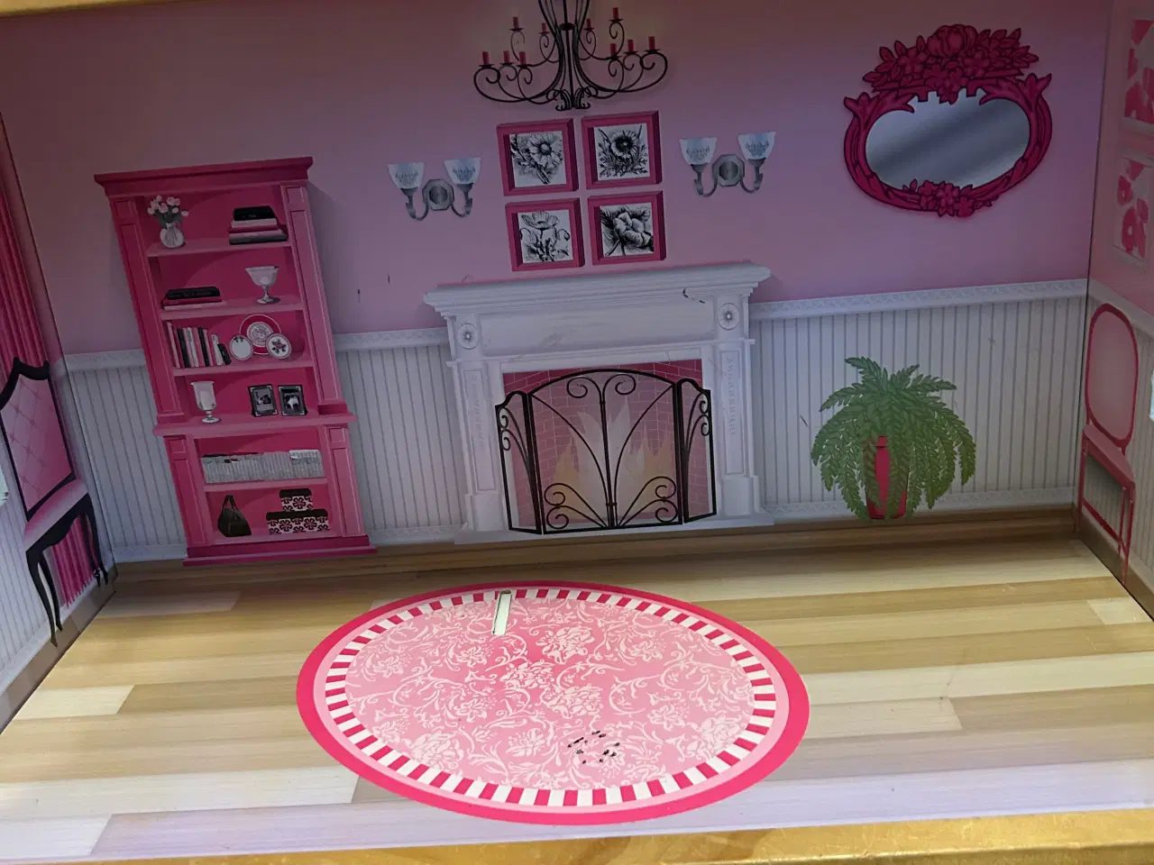 Billede 4 - Stort Barbie dukkehus