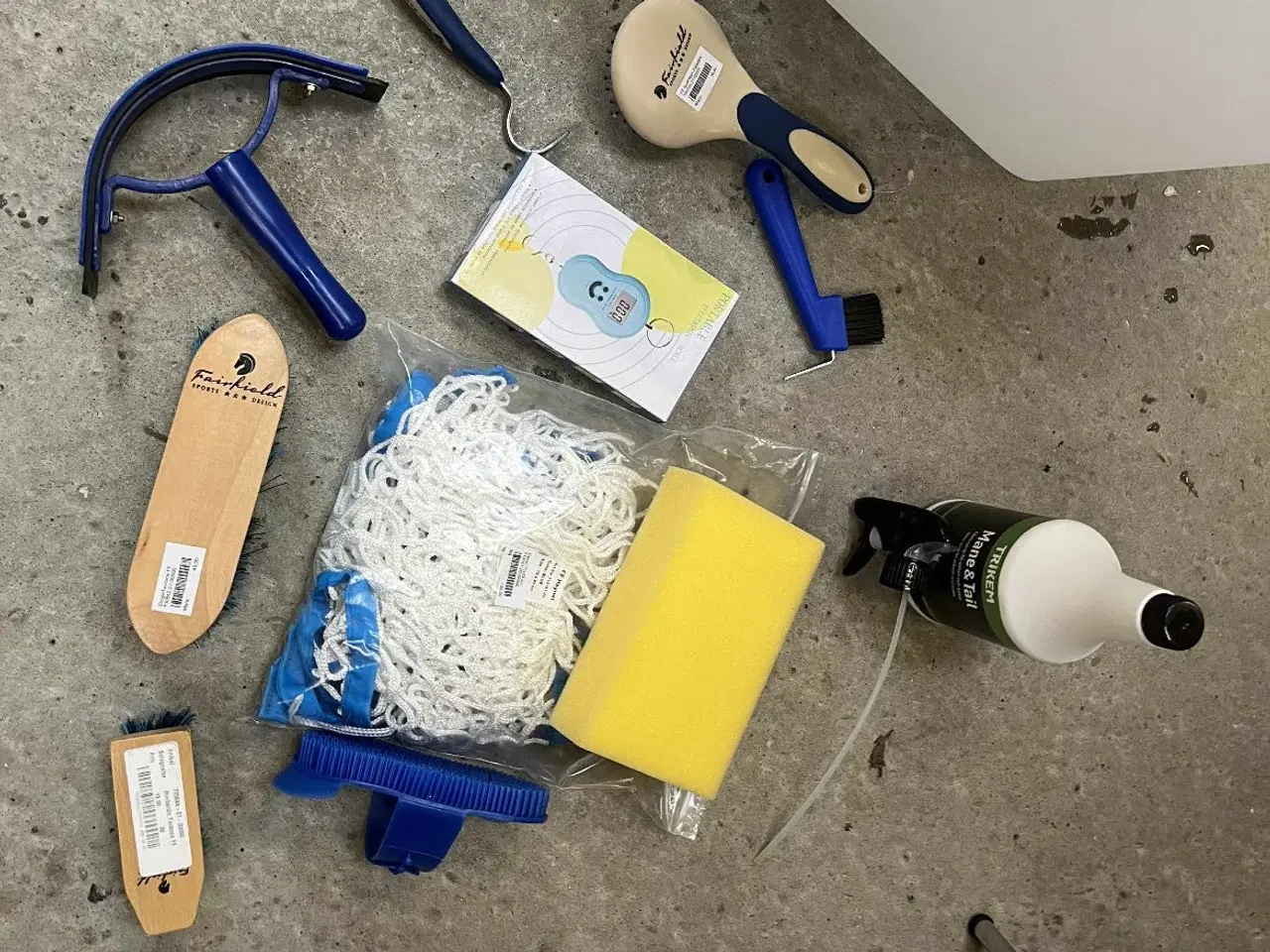 Billede 2 - Forskellige plejeprodukter til hest