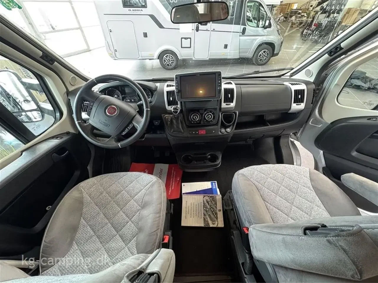 Billede 11 - 2020 - Carado T 447 Clever + Edition Velholdt autocamper med masser af udstyr