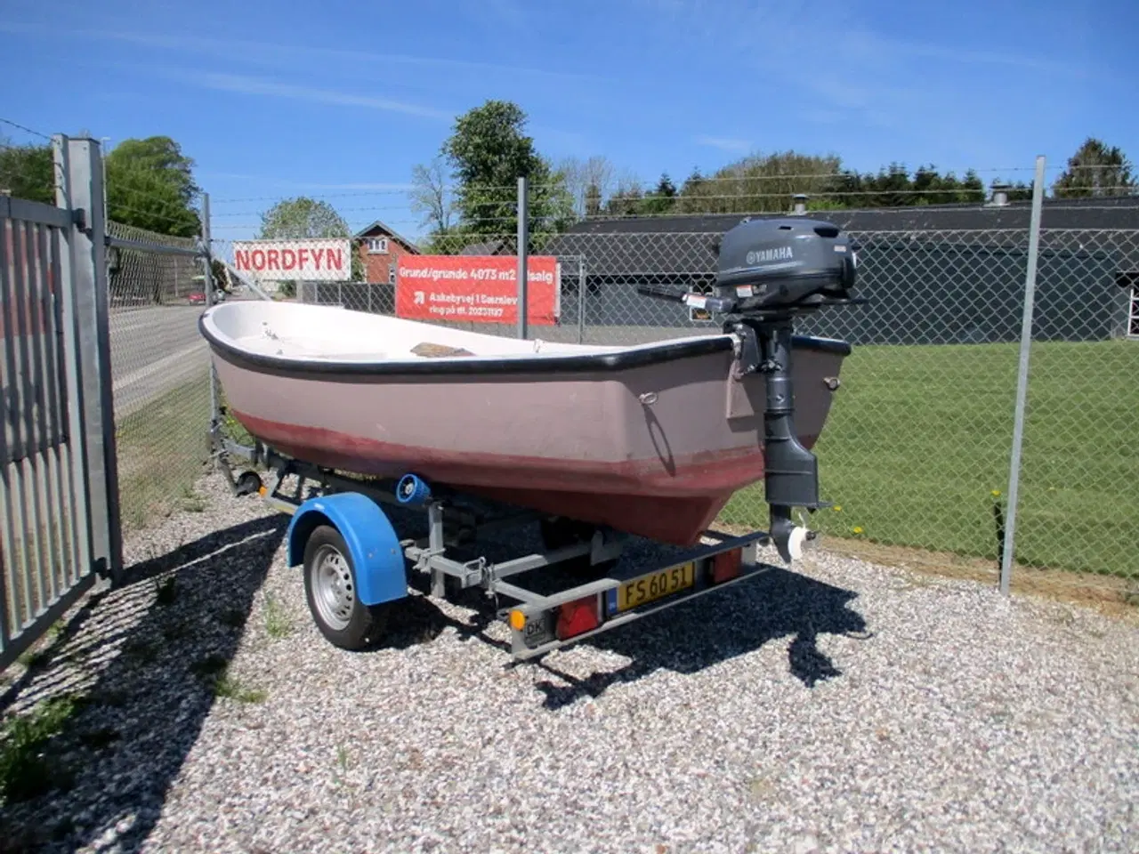 Billede 1 - rednings jolle 14" med 4 hk og ny trailer