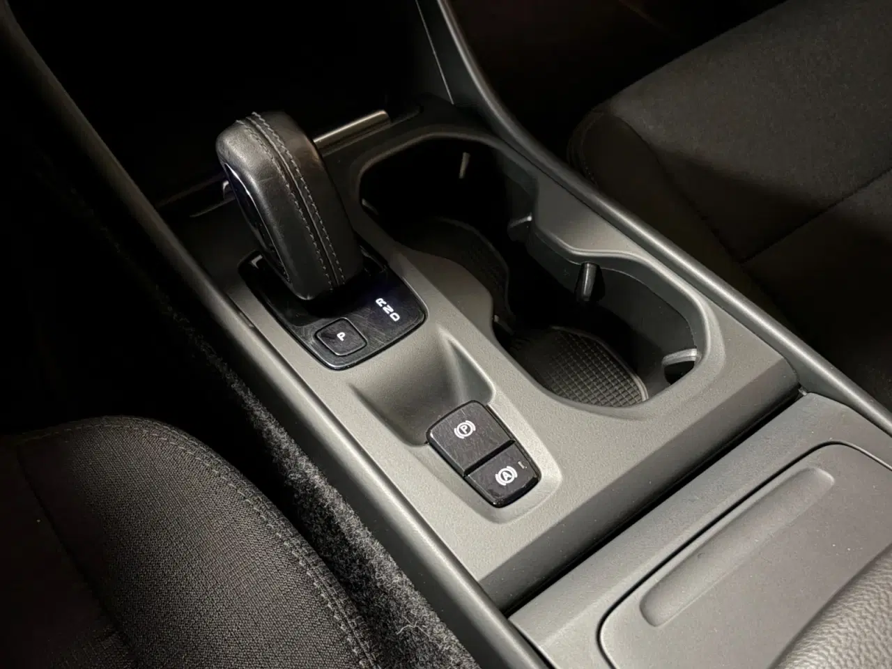 Billede 14 - Volvo XC40 2,0 T4 190 Momentum aut.