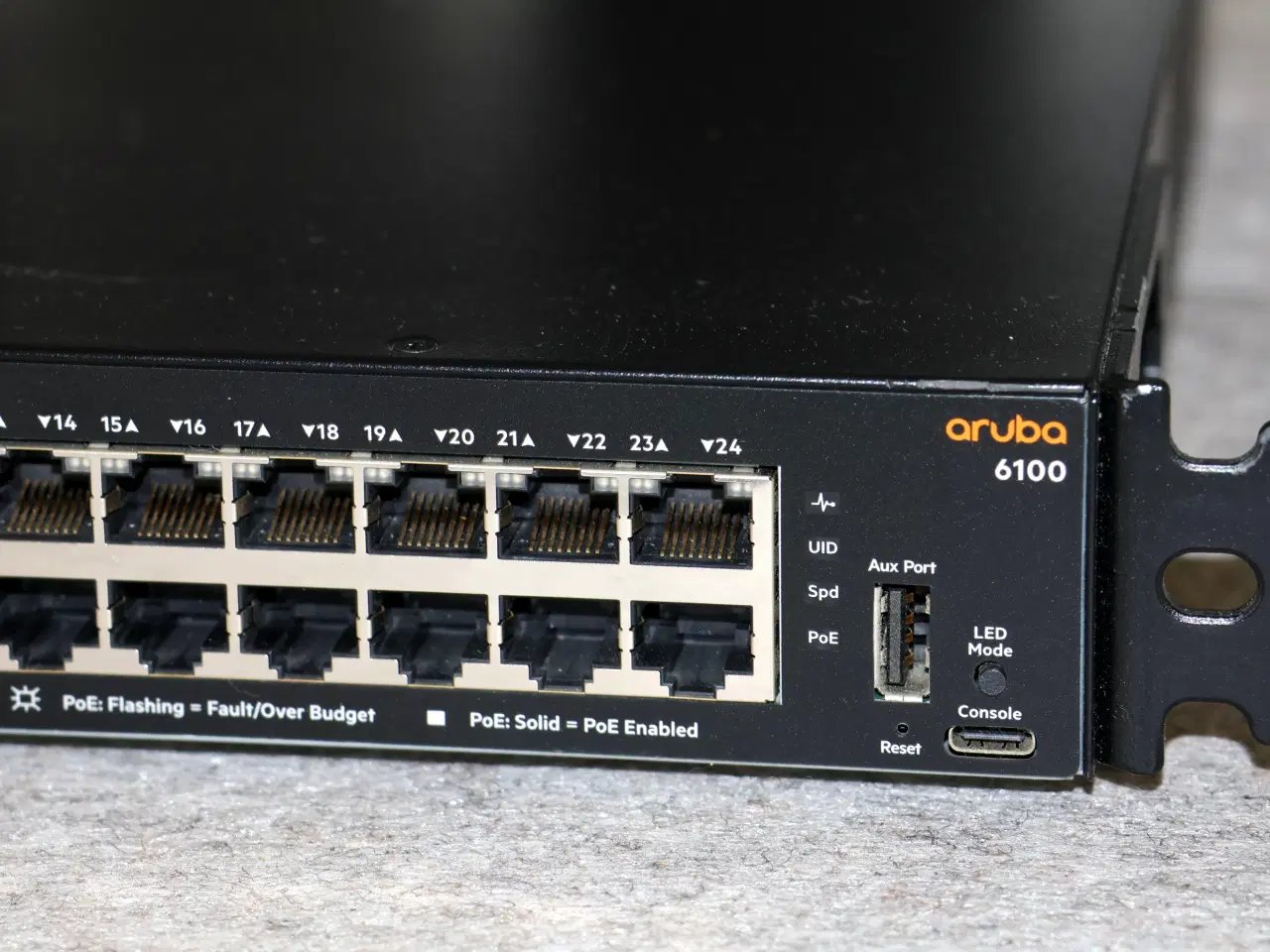 Billede 2 - Aruba 6100 netværk switch 24p 1G base-t.