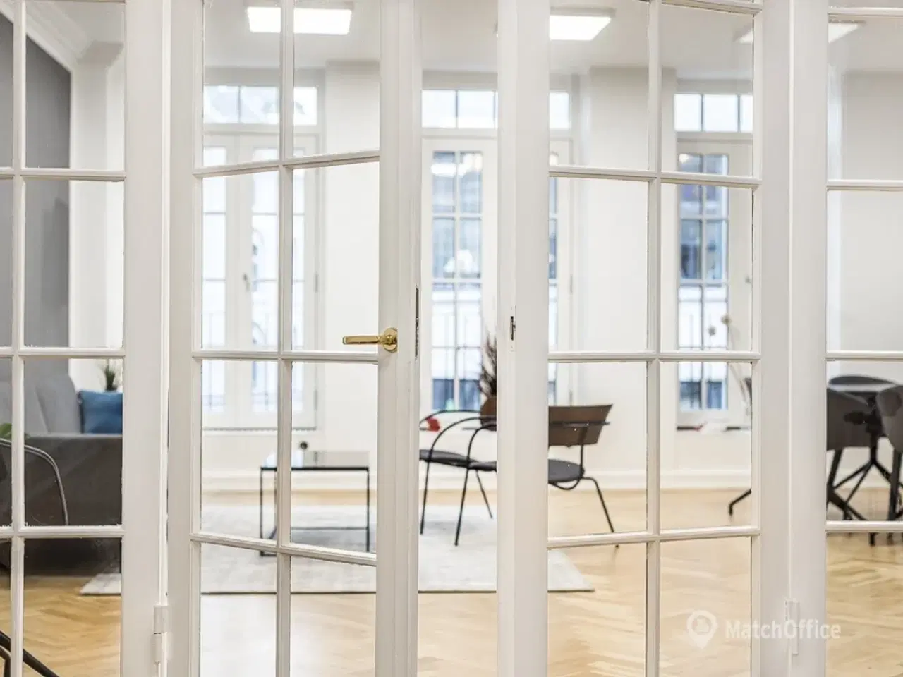 Billede 1 - 147 m² kontorlejemål på Østergade