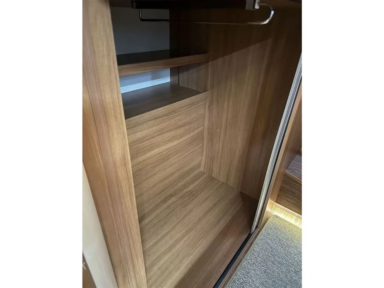 Billede 8 - 2014 - Hobby Optima Premium V65 GE   Top modellen fra Hobby autocamper hos  Hinshøj Caravan.