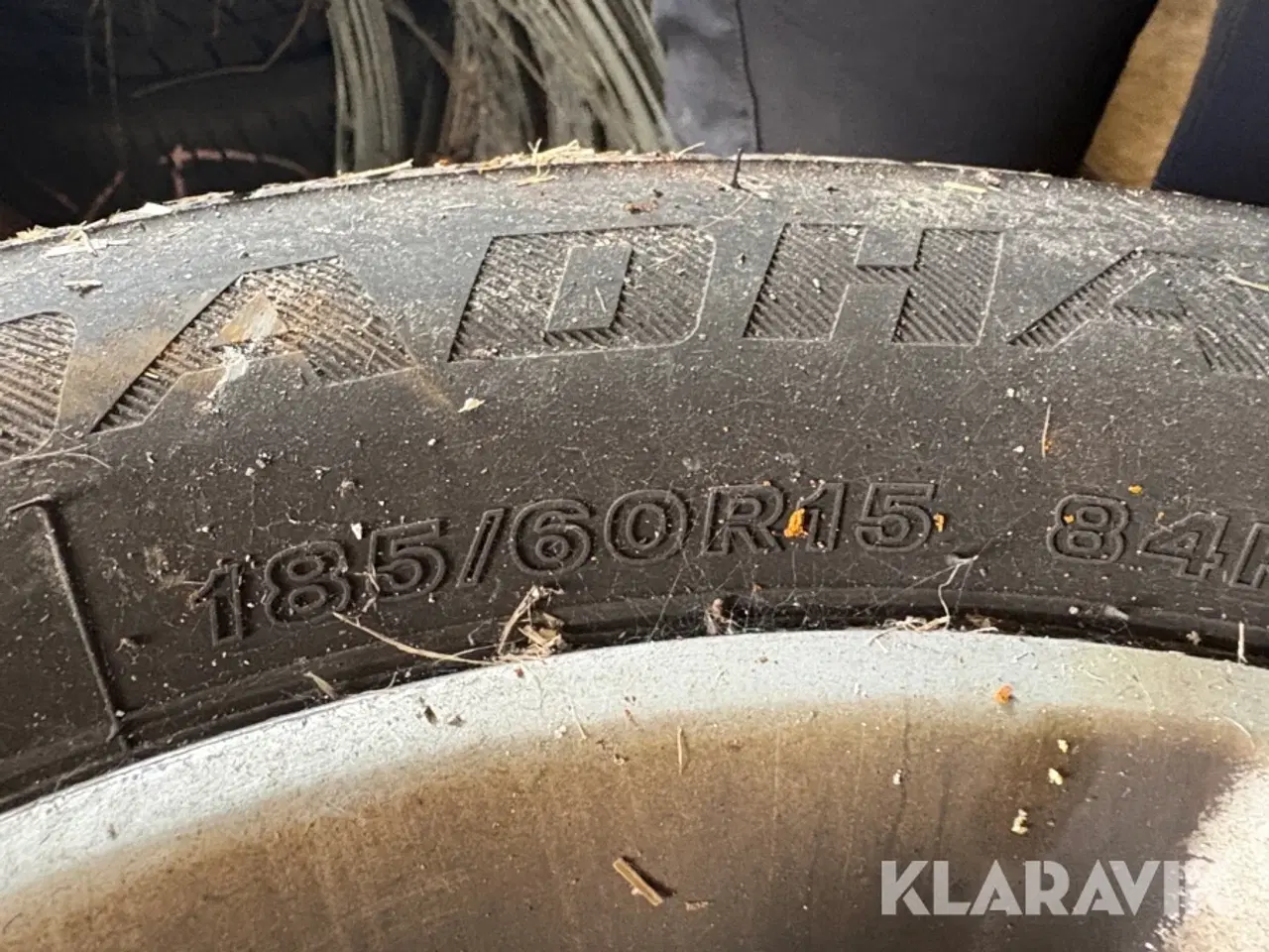 Billede 5 - Dæk med fælge Suzuki / firestone 15”