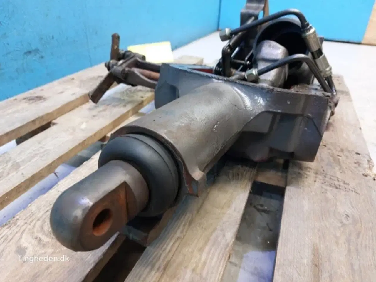 Billede 14 - Massey Ferguson 690 Liftdæksel 1870955M2