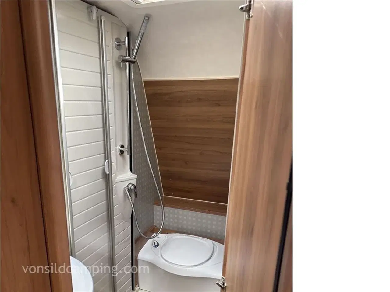 Billede 7 - 2009 - Bürstner Averso 450 TS