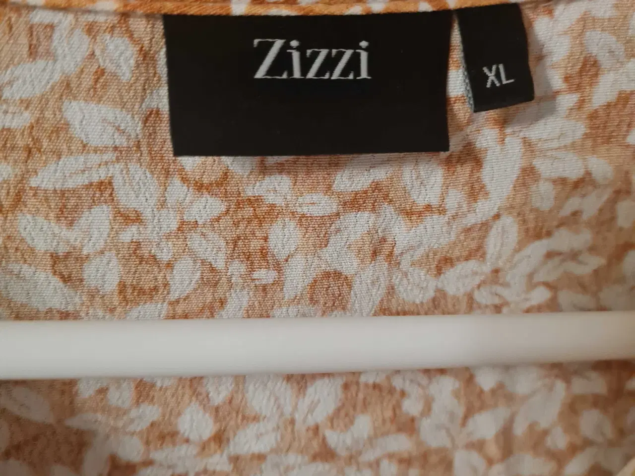 Billede 2 - Viskose Tunika str XL 54-56 Zizzi 