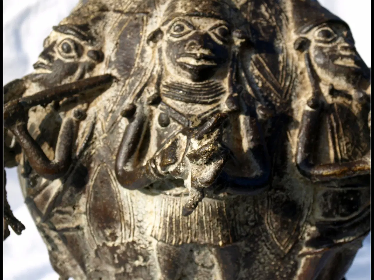 Billede 2 - Bronze Urne Benin Stor