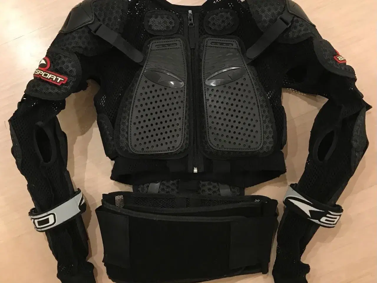 Billede 1 - AXO protector jacket