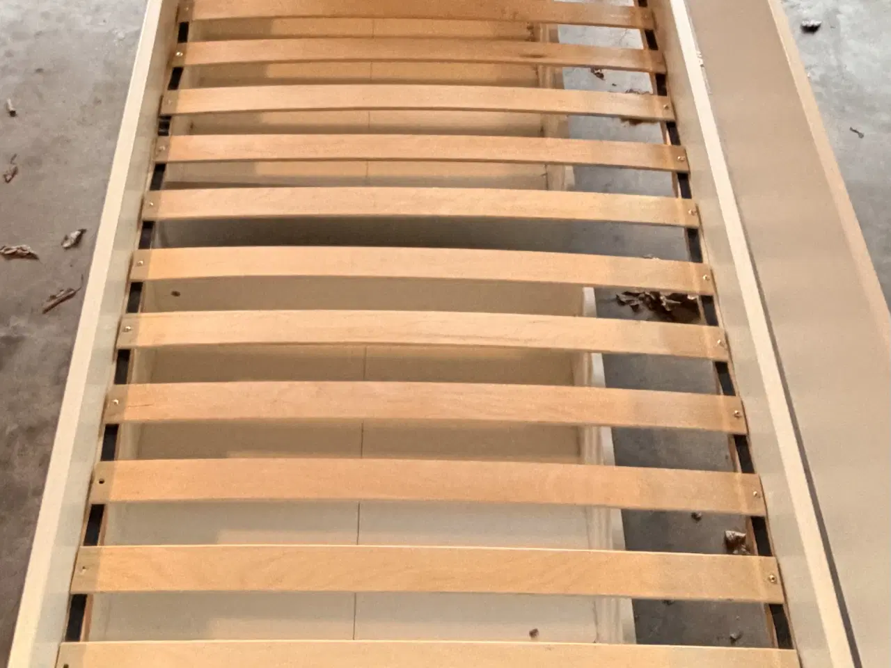 Billede 3 - Manis H seng