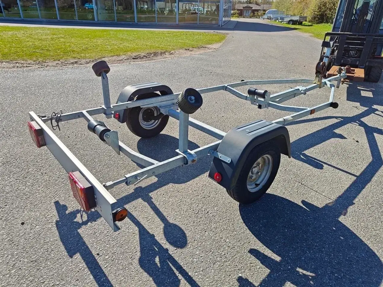 Billede 5 - Variant Ocean 451 bådtrailer Udstillingstrailer