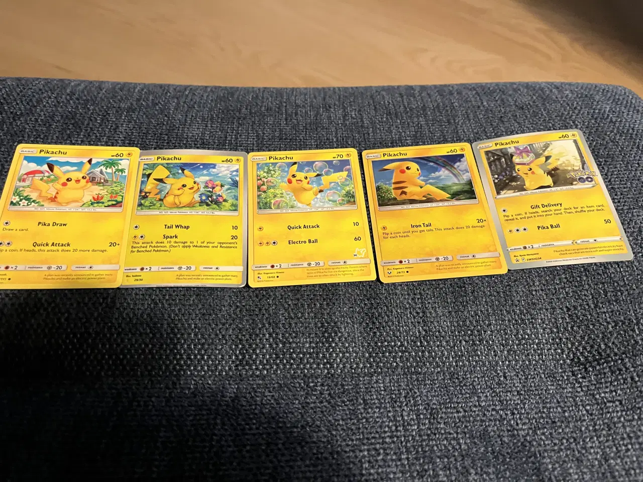 Billede 2 - 5 Pokemon kort Pichachu 