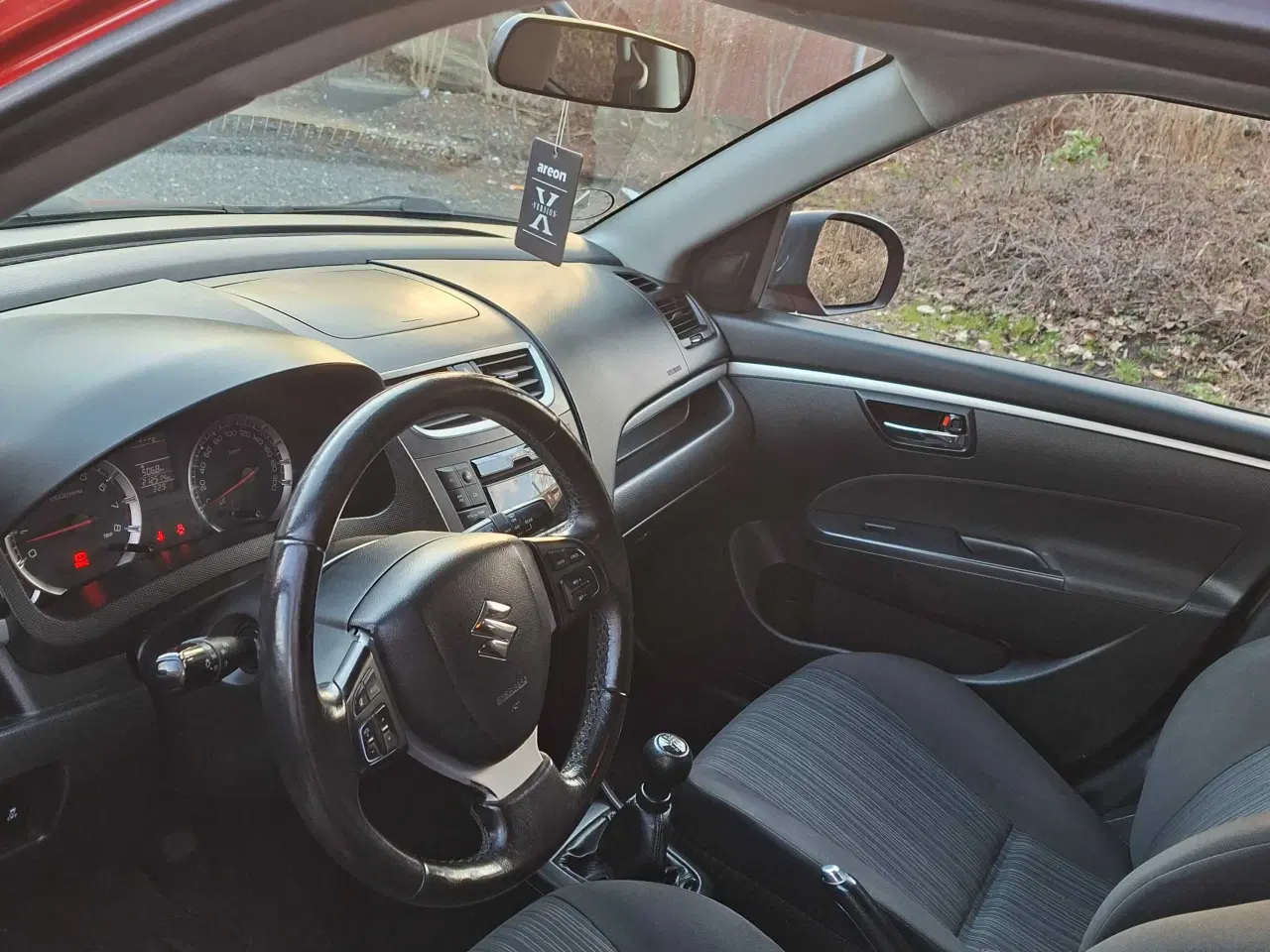 Billede 9 - Nysynet Suzuki Swift 