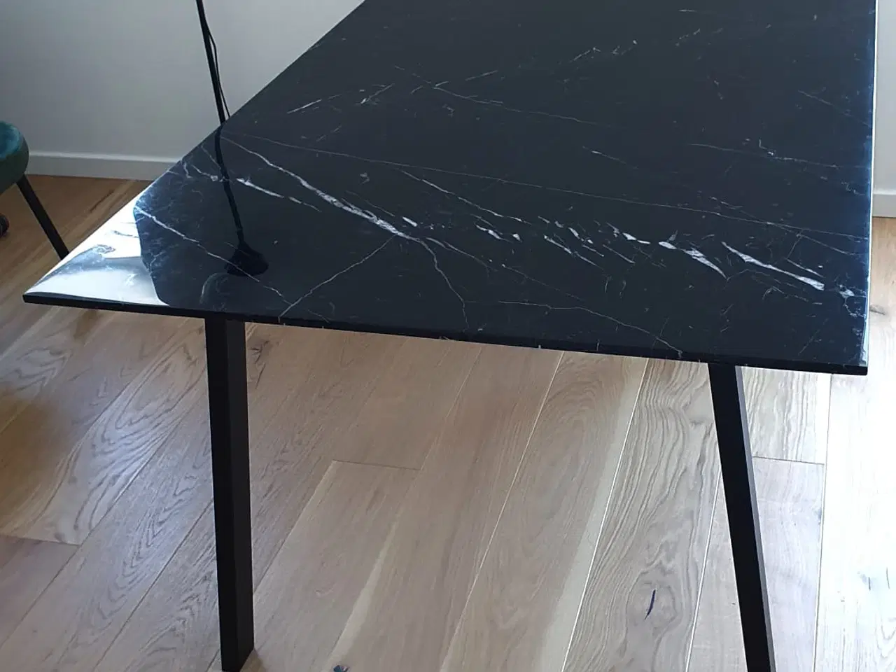 Billede 3 - Black marble dining table