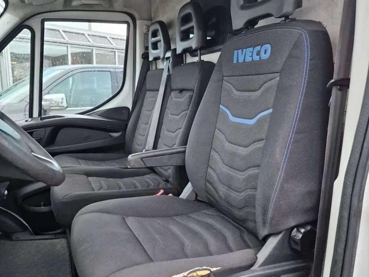 Billede 16 - Iveco Daily 3,0 35C17 12m³ Van AG