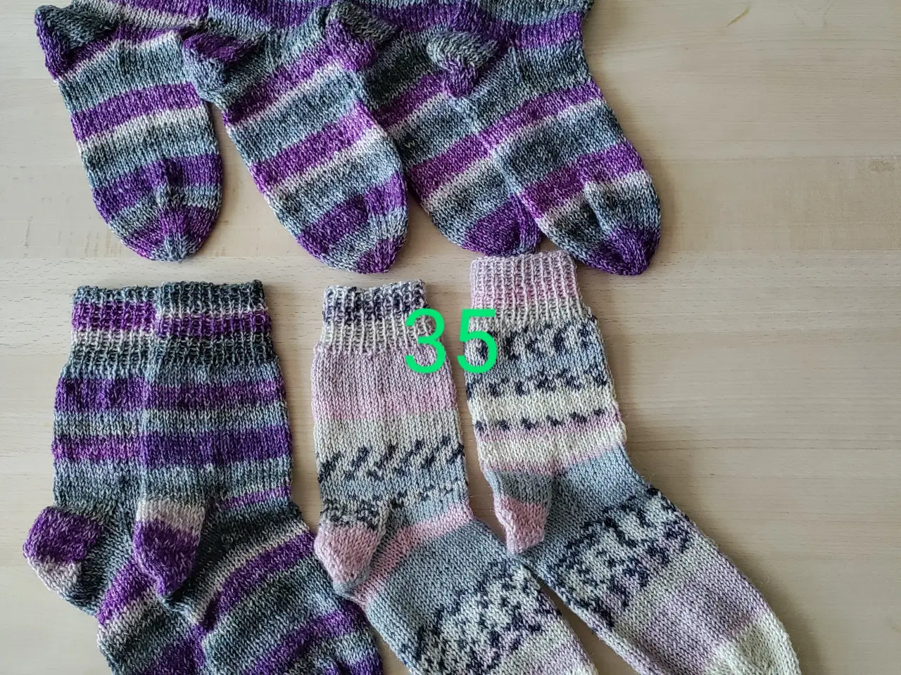 Billede 2 - Nye Uldstrømper str 35 