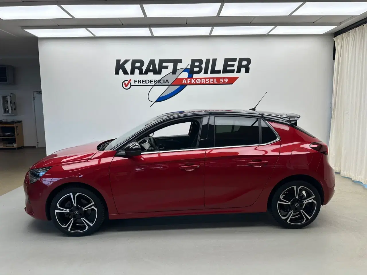 Billede 2 - Opel Corsa 1,2 T 100 Elegance Sky aut.