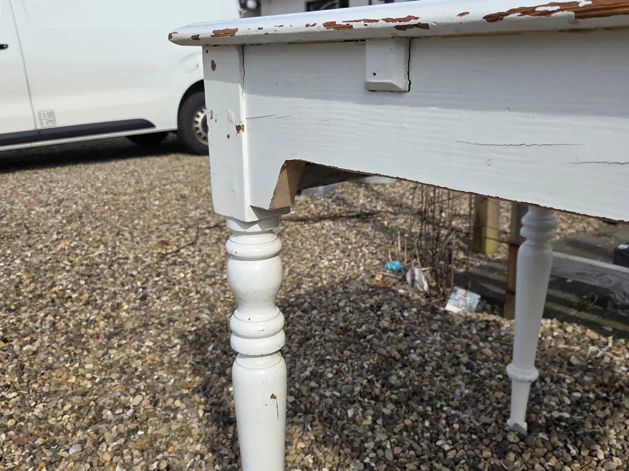 Billede 2 - Antikt køkken/spisebord