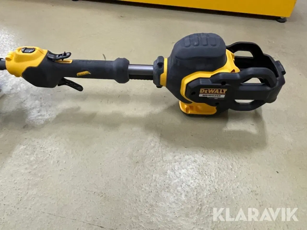 Billede 2 - Græstrimmer DEWALT DCM5713N-XJ