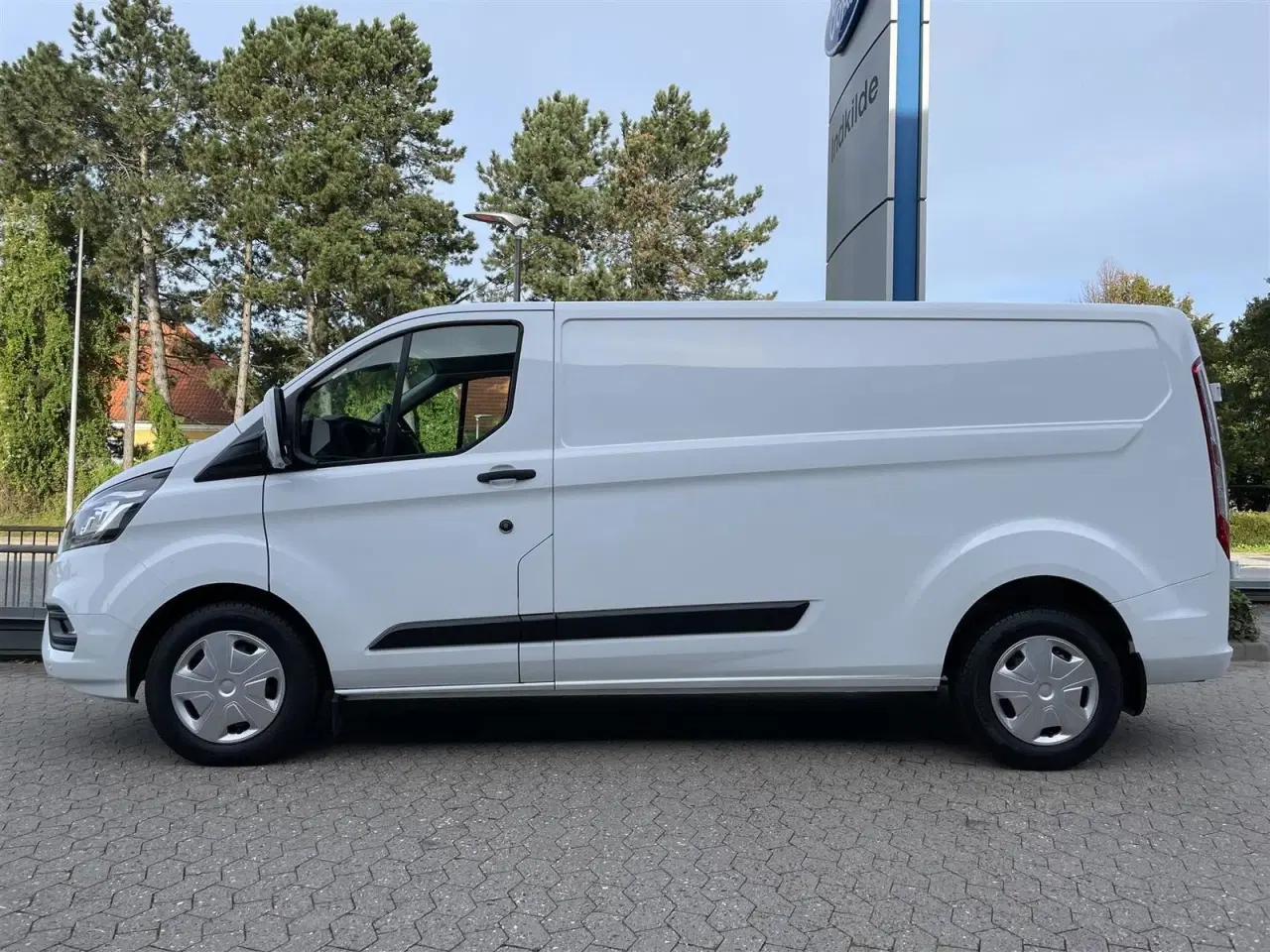 Billede 2 - Ford Transit Custom 300L 2,0 TDCi 130 Trend aut.