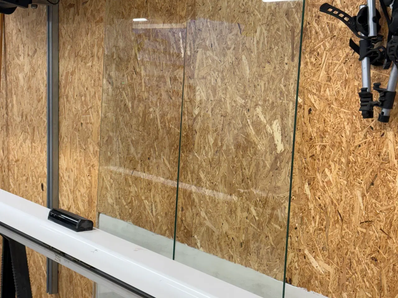 Billede 2 - Dobbelt glasskydedør fra butik