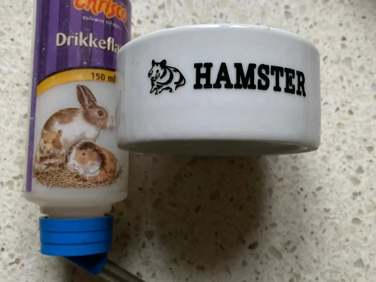 Billede 1 - Vandflaske og madskål -hamster