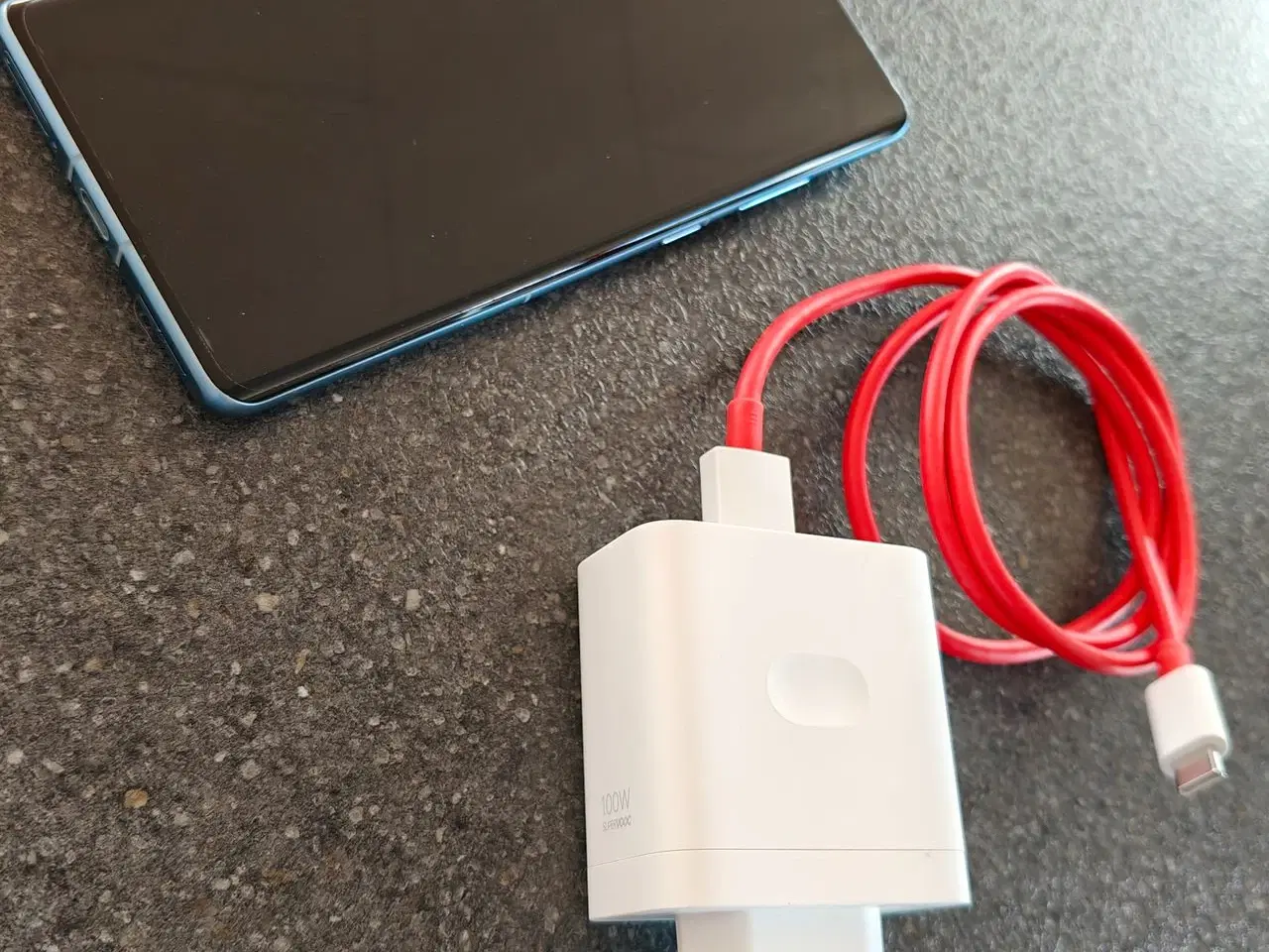 Billede 1 - OnePlus 12R 5G smartphone blå sælges