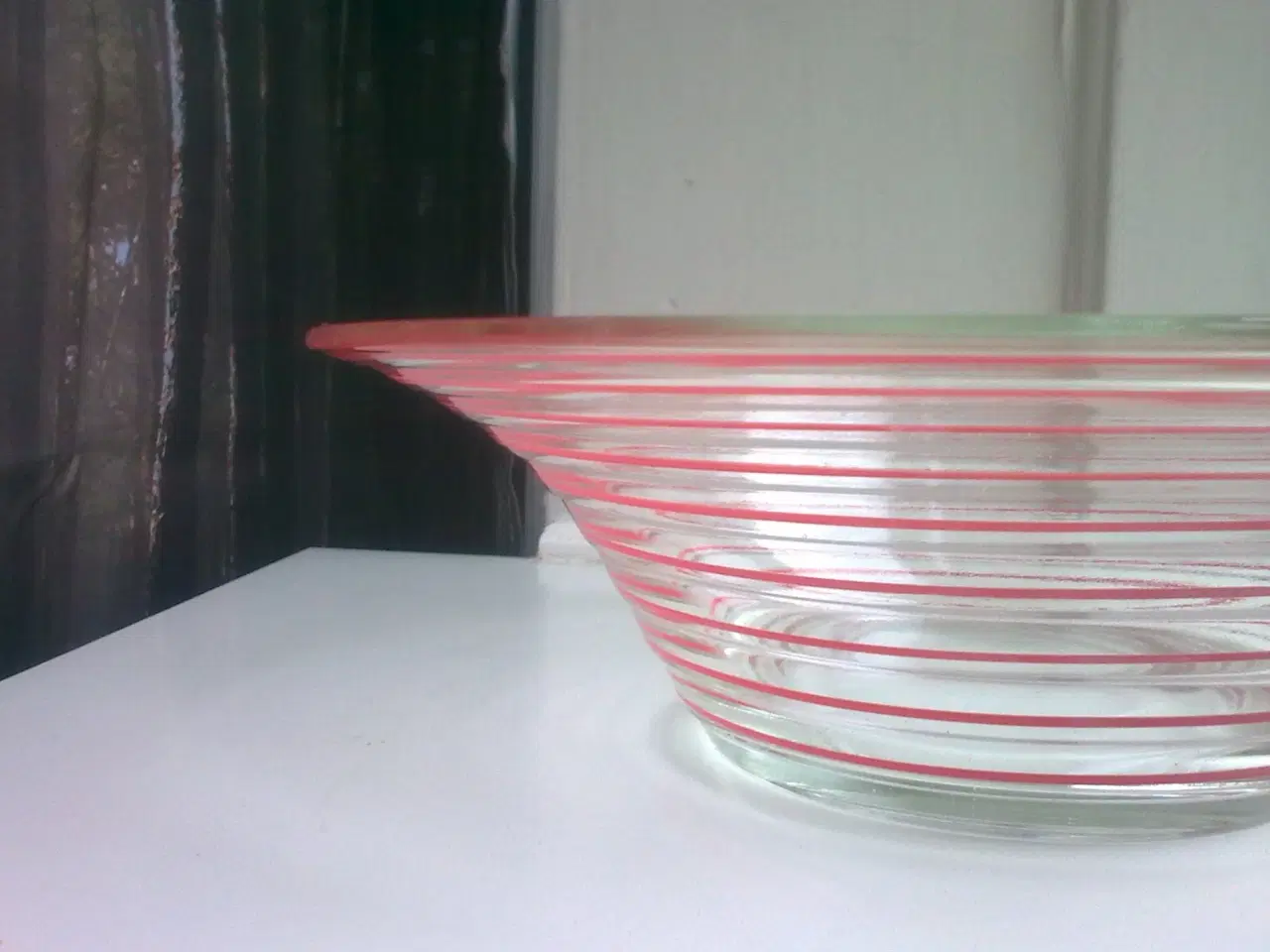 Billede 13 - Broksø DANMARK rød grå glas asiet & skåle