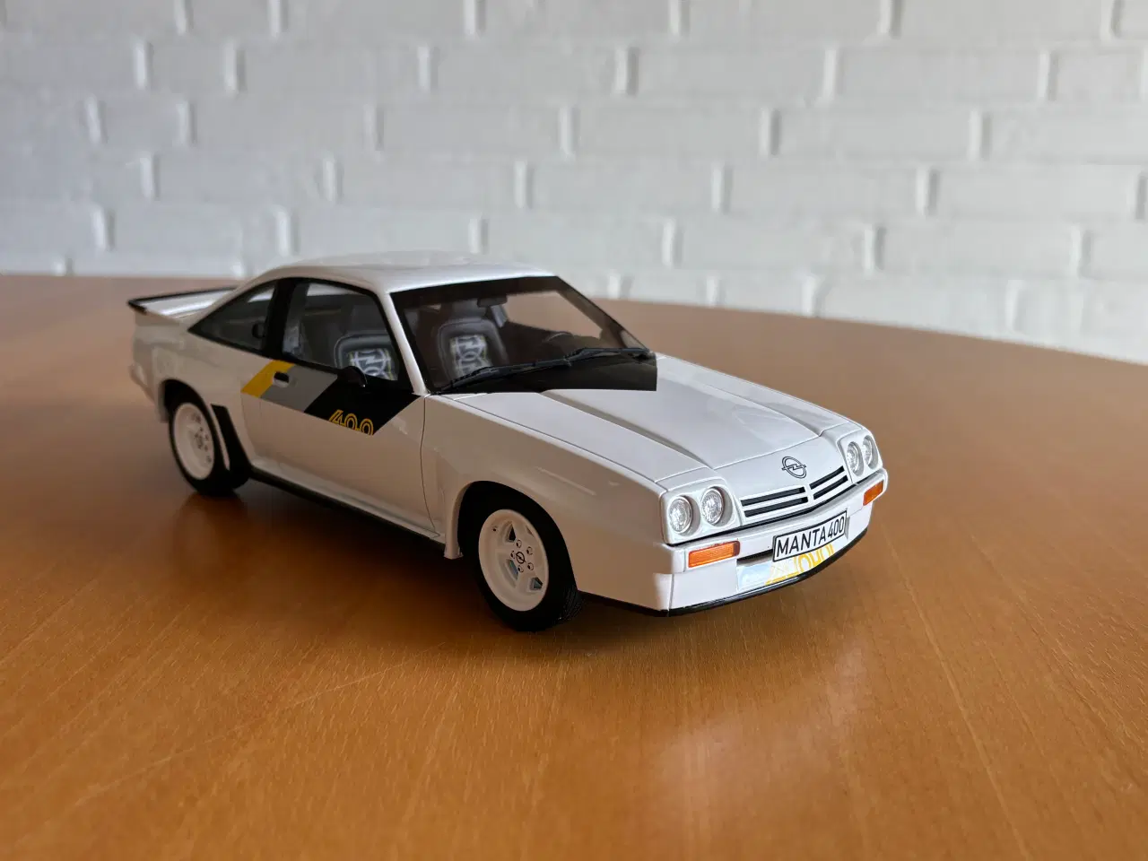 Billede 1 - Opel Manta 400