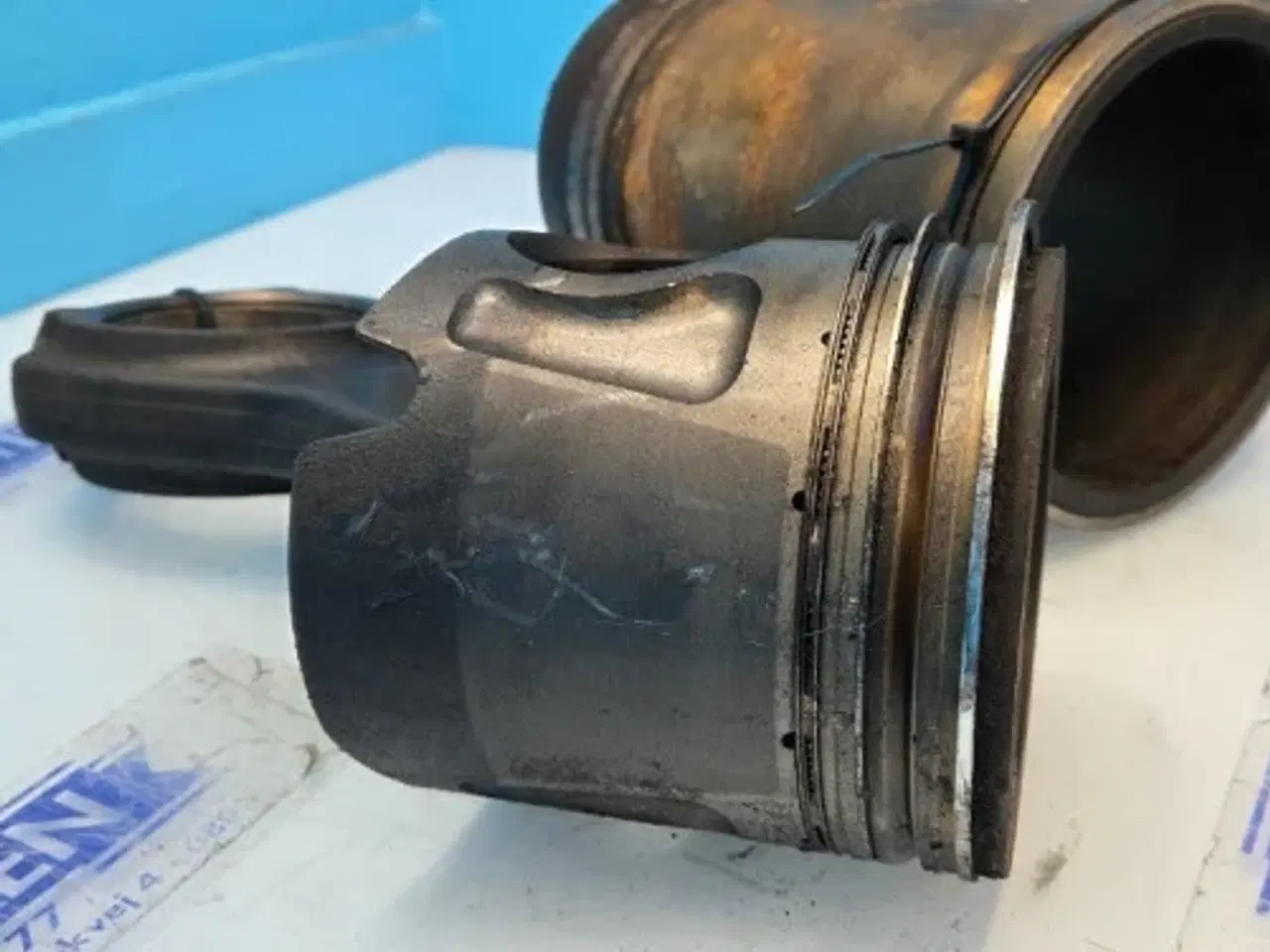 Billede 16 - Iveco  Cursor13  Stempel  Sæt  8094840