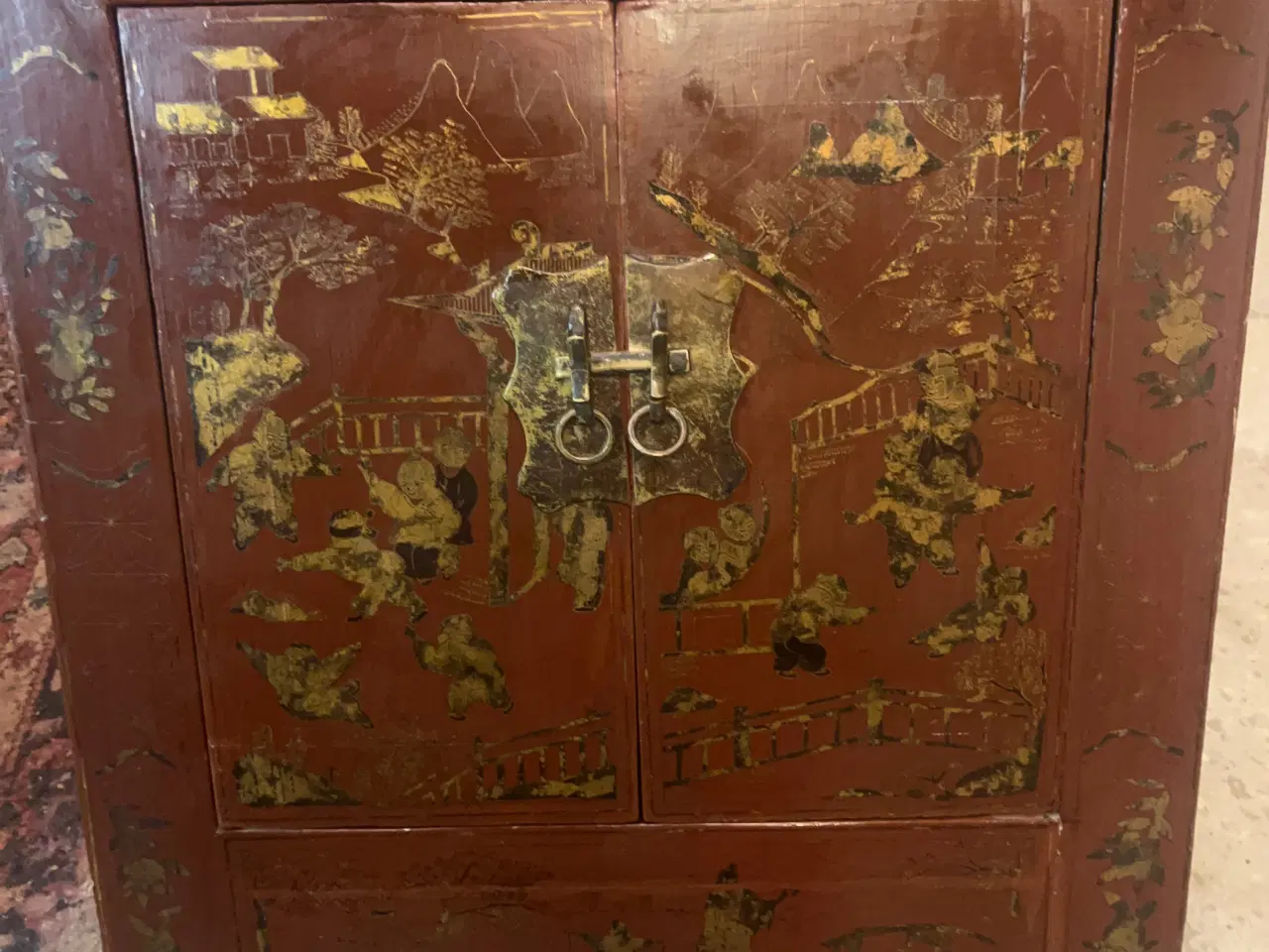 Billede 2 - Kina Lakskab Beijing  guld deko 