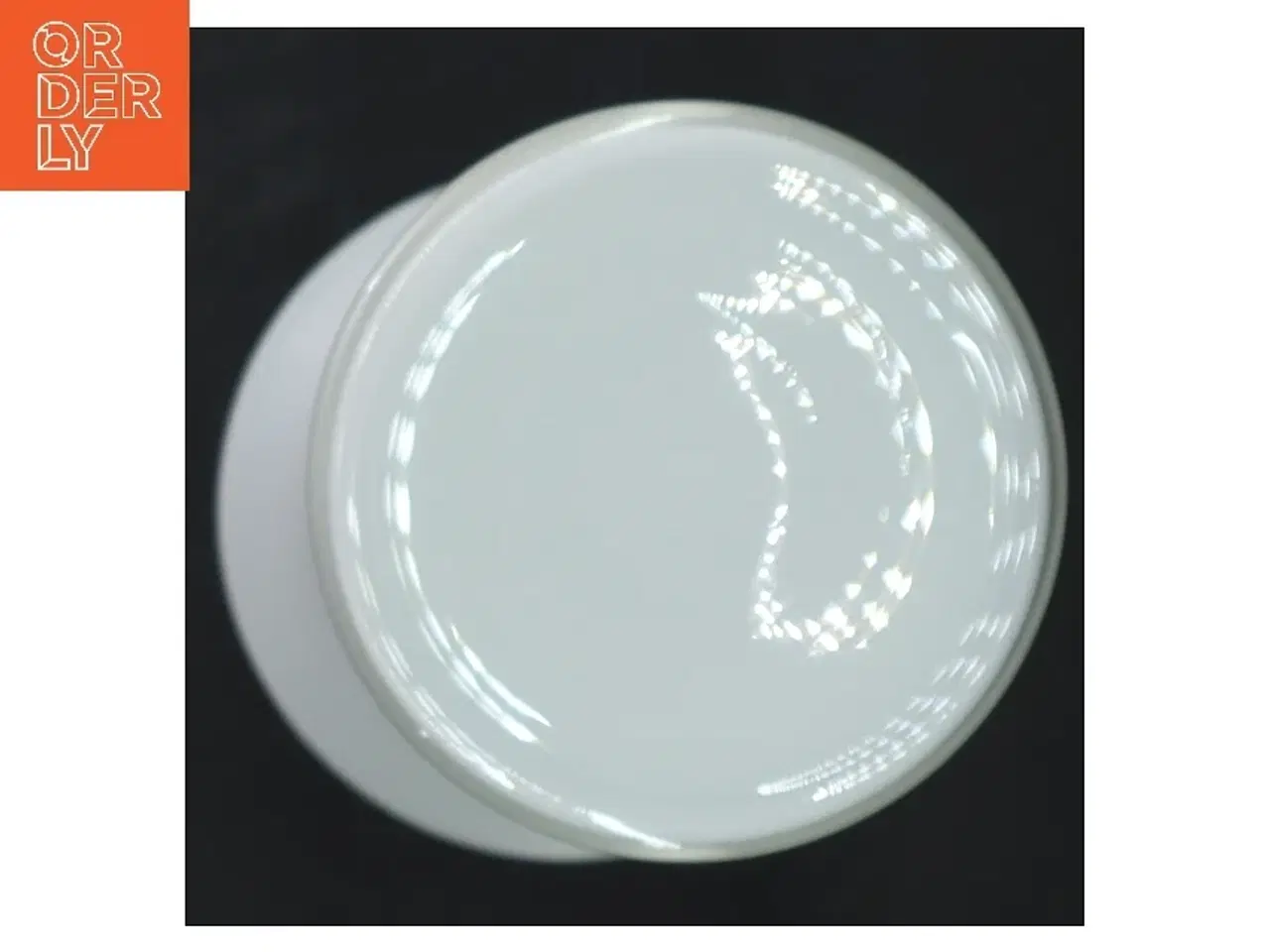 Billede 2 - Hvid vase fra Holmegaard (str. Ø 10 cm længde 18 cm)