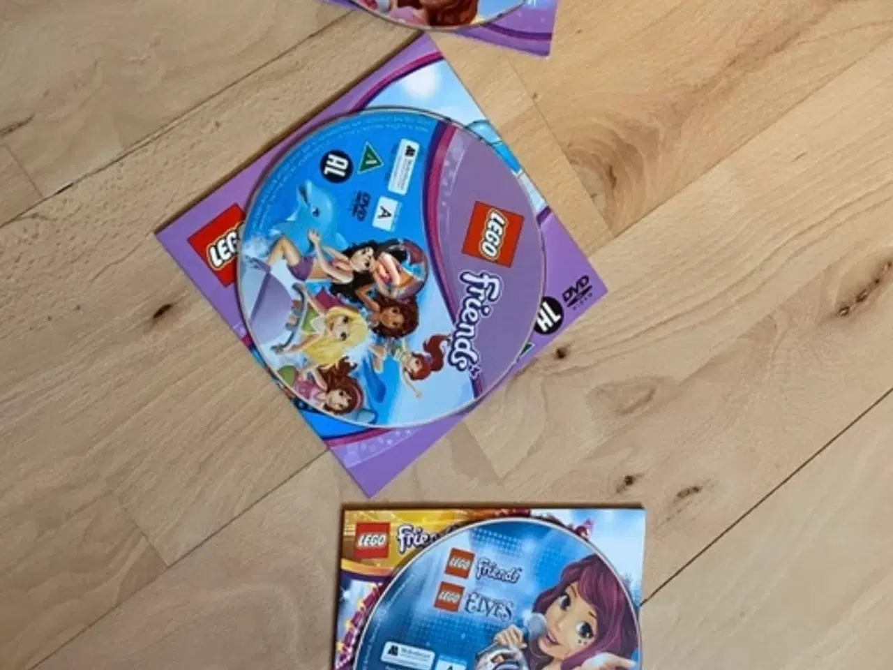 Billede 5 - 3 stk. Lego friends dvd’er sælges 