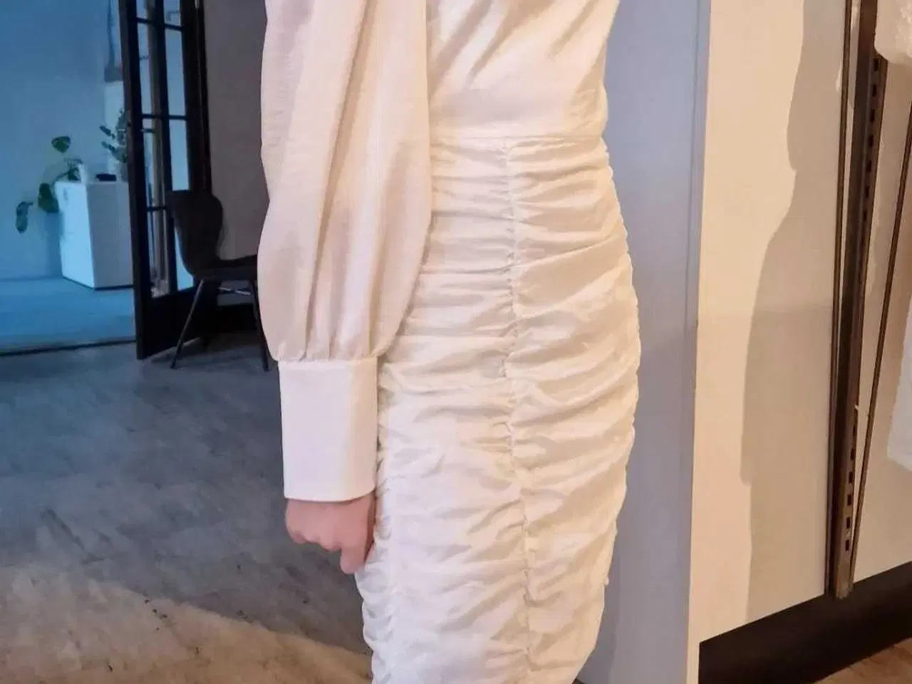 Billede 1 - Elegant konfirnationskjole