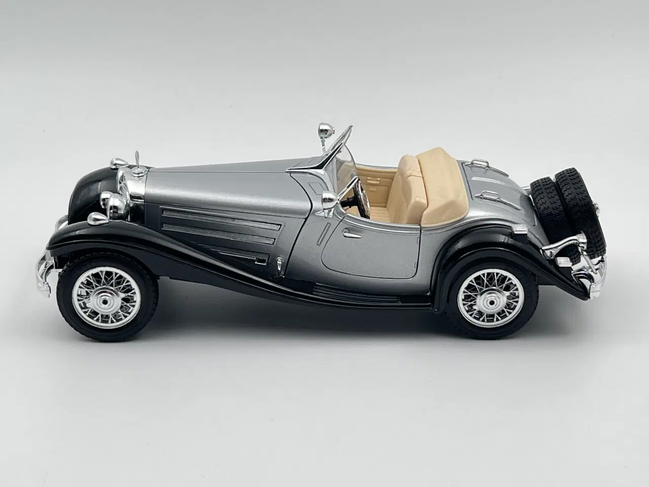 Billede 3 - 1936 Mercedes-Benz 500K Roadster 1:18 (1:20)