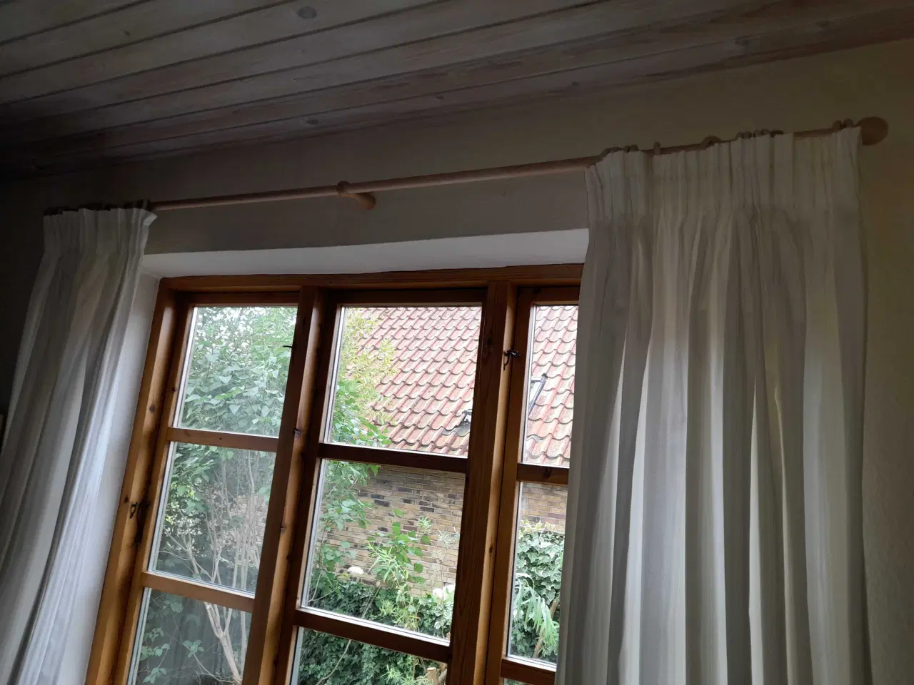 Billede 2 - Gardinstænger, 3 korte som på billedet 150 cm.