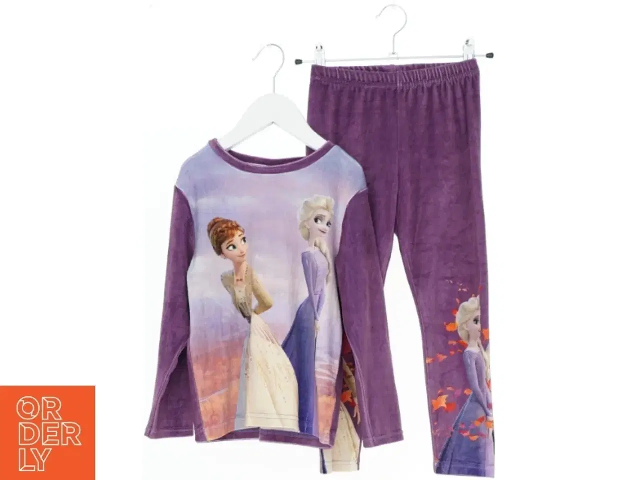 Billede 1 - Sæt i velour med tema fra frost fra Disney (str. 110)